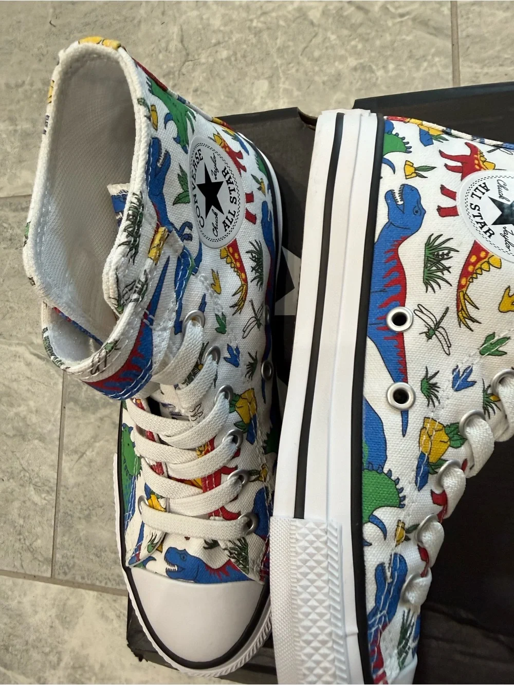 New boys Converse Sz 2 High Top Shoes White with Red, Blue Dino Print